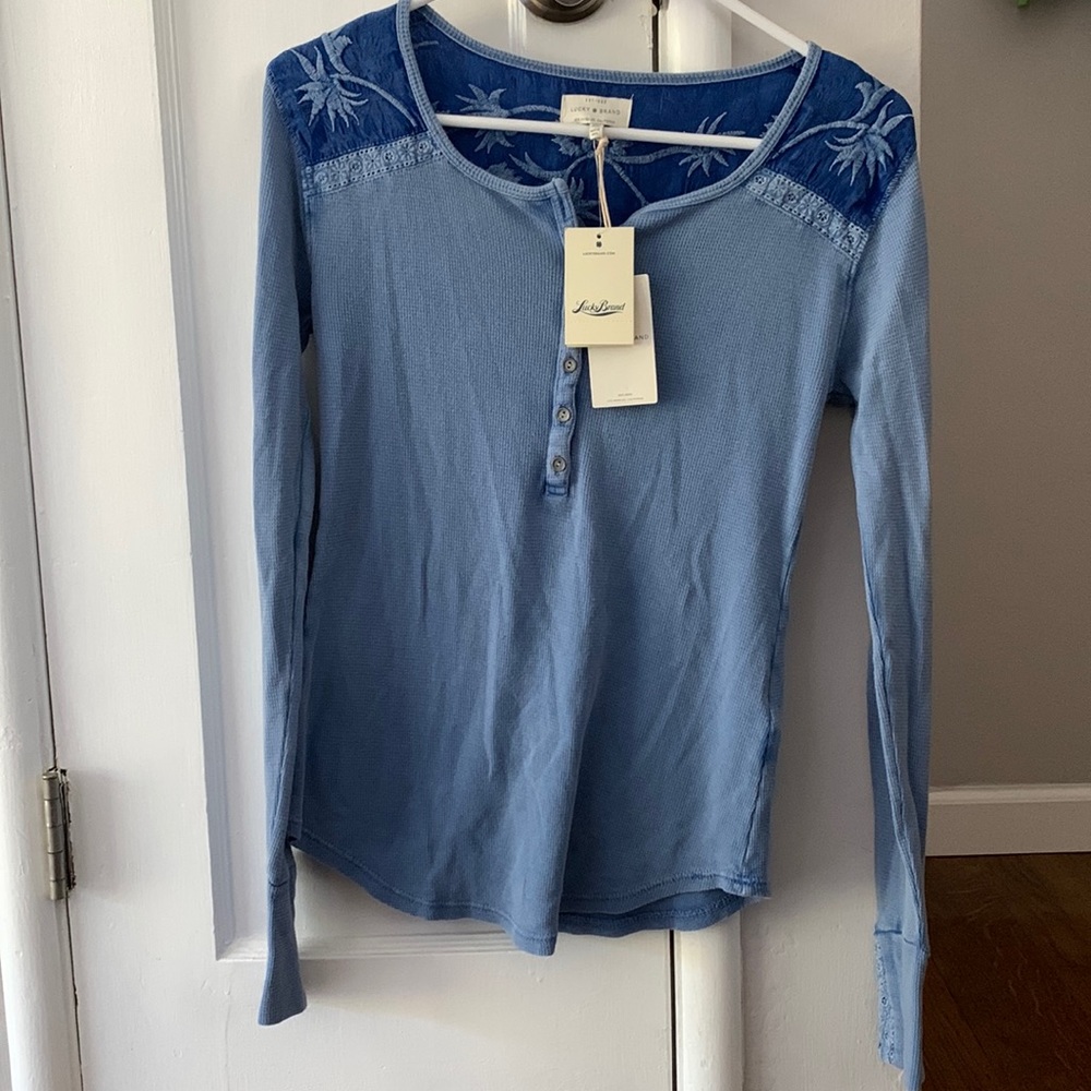 Brand new Lucky Brand sweater